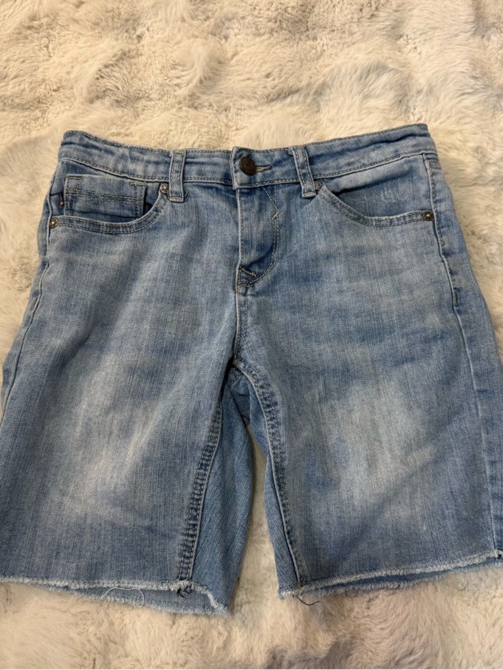 Vigoss Thompson Bermuda Light Wash Shorts